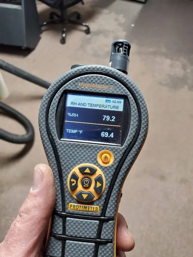 Moisture meter humidity assessment for Fire & Smoke Damage Restoration in Rendon